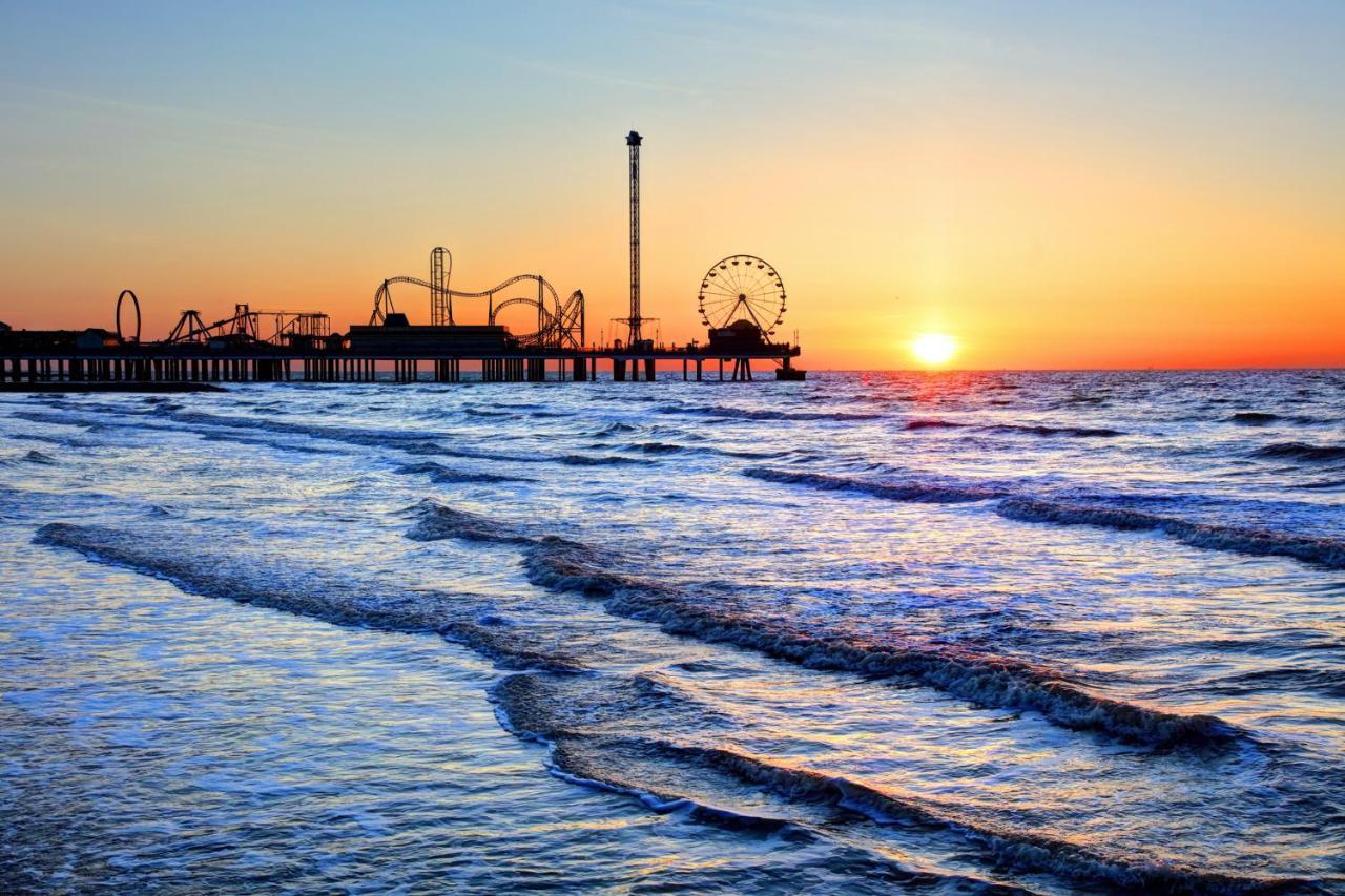 Beachfront Haven Galveston Buitenkant foto